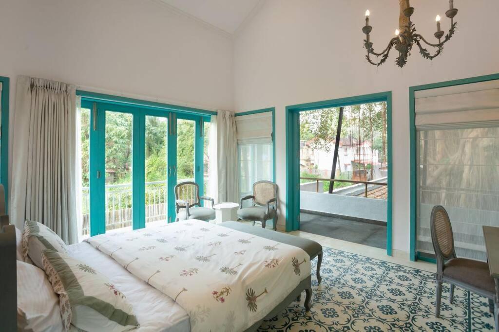 White Banyan Beach Villa, Candolim By The Acacia Villas Exterior photo